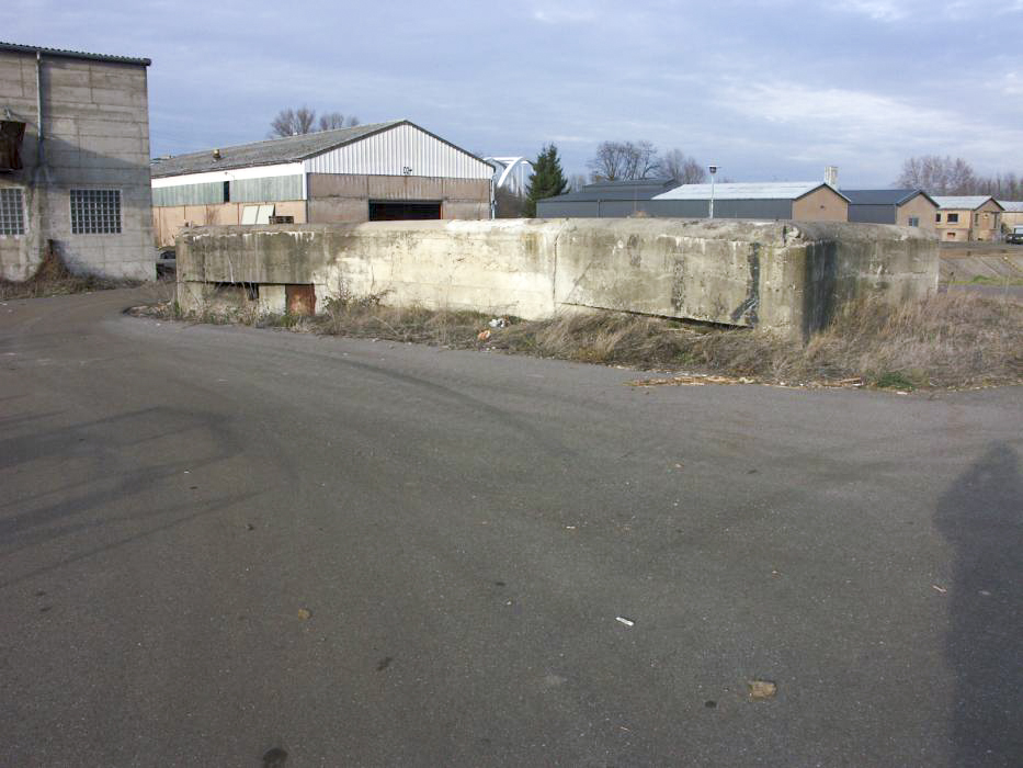 Ligne Maginot - Blockhaus de la Minoterie - Vue coté Sud - LAMBERT Pascal