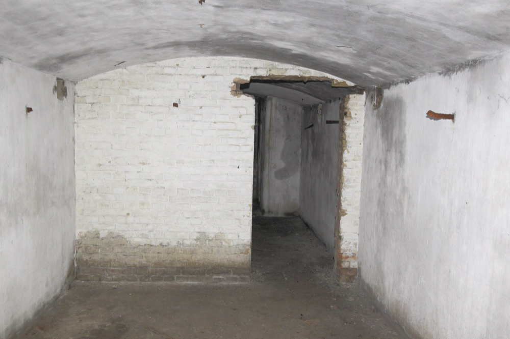 Ligne Maginot - BATTERIE DES PAYSANS - (Cuve pour canon) - Atelier de chargement - Antoine Schoen