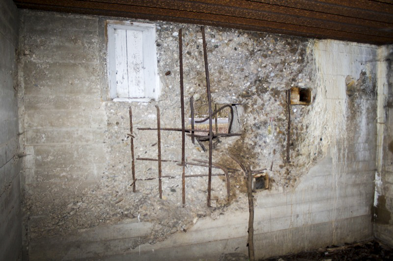 Ligne Maginot - BLAUELSAND - (Casemate d'infanterie - Simple) - Première chambre de tir, créneau pour mitrailleuse - Les Gardiens du Rhin