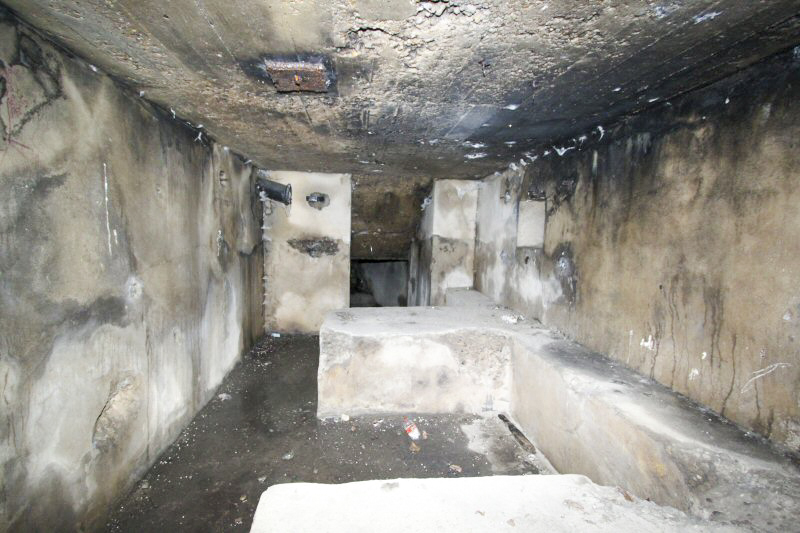 Ligne Maginot - POINT 126 - (PC de Sous-Quartier) - La chambre de tir - Les Gardiens du Rhin