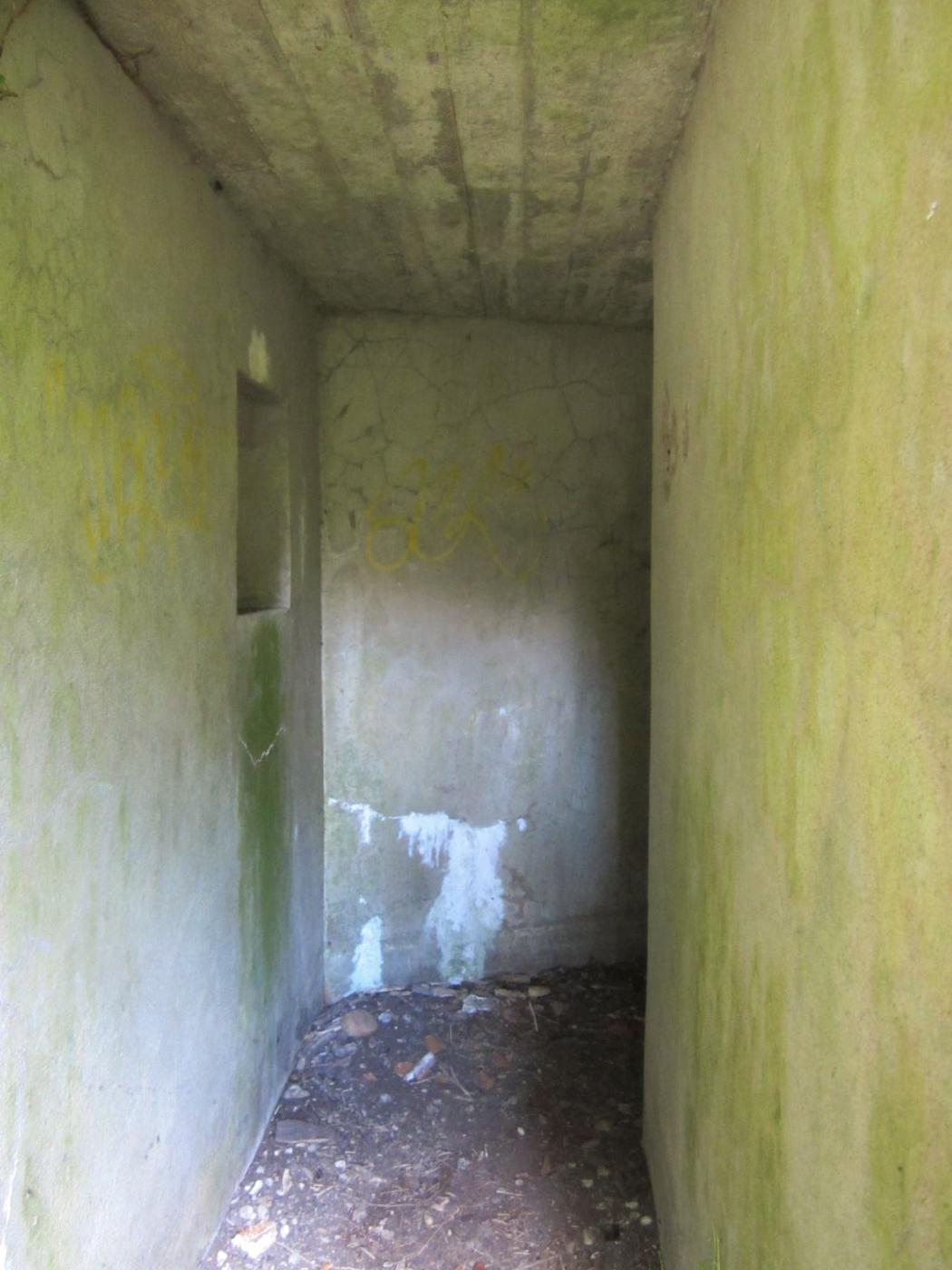 Ligne Maginot - HAUTE DIGUE 8 - (Blockhaus pour arme infanterie) - L'entrée en chicane - G.Fuchs