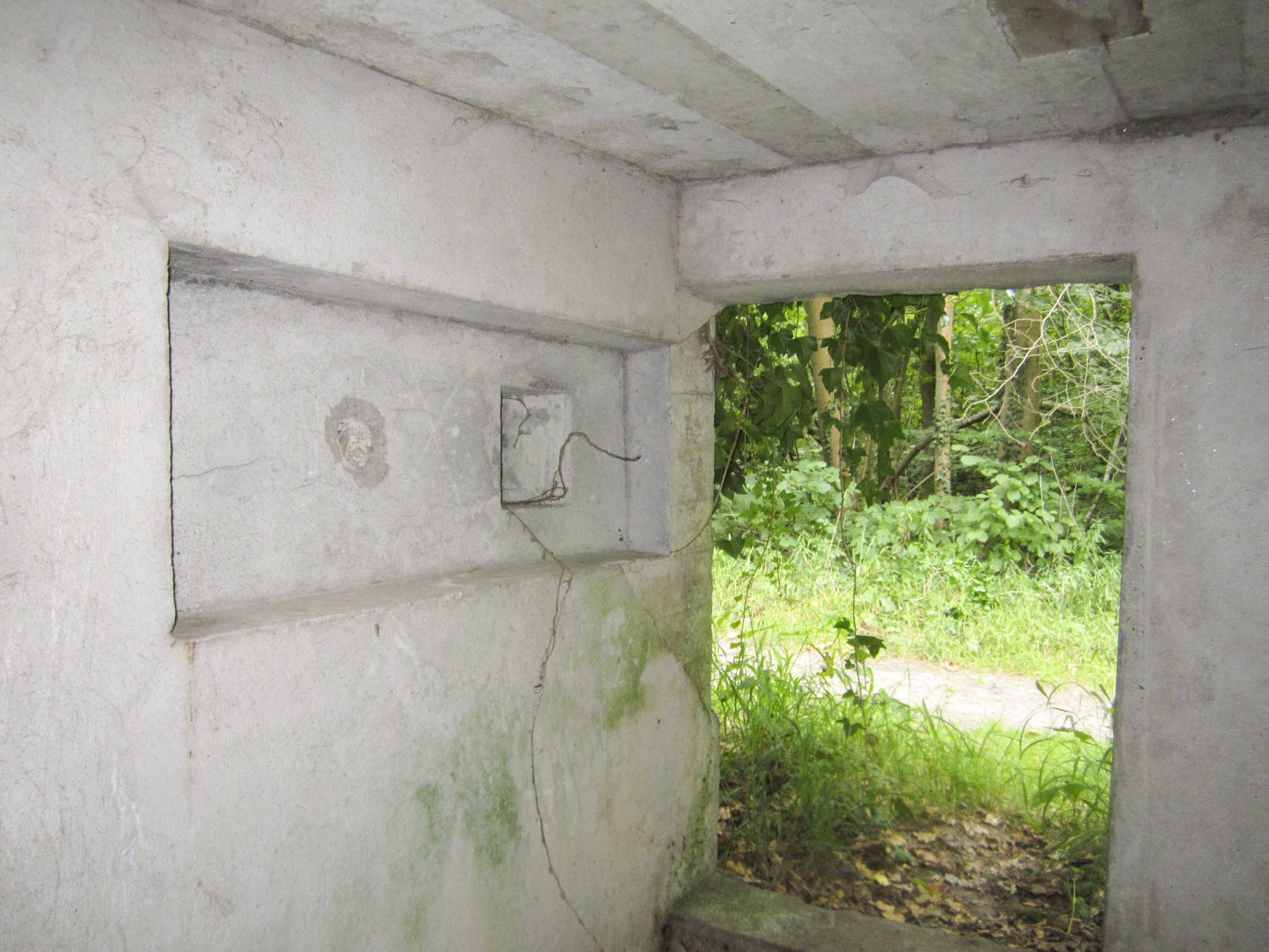 Ligne Maginot - HAUTE DIGUE 7 - (Blockhaus pour arme infanterie) - Créneau de défense rapprochée de l'entrée - G.Fuchs