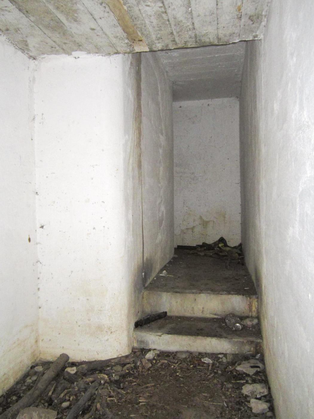 Ligne Maginot - HAUTE DIGUE 7 - (Blockhaus pour arme infanterie) - Accès à la chambre de tir, à l'extrémité de la galerie - G.Fuchs