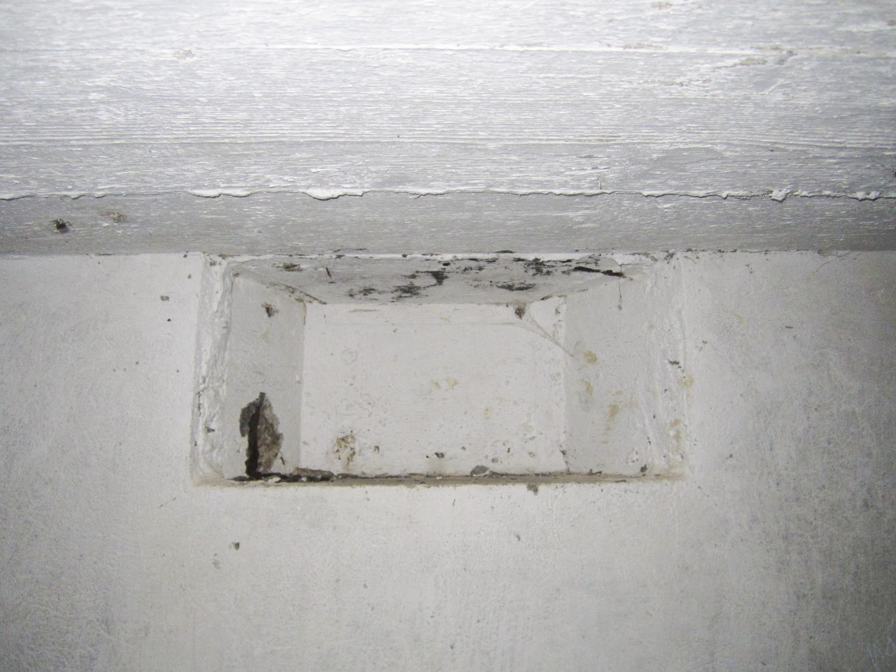 Ligne Maginot - HAUTE DIGUE 7 - (Blockhaus pour arme infanterie) - Chambre de tir - niche - Les Gardiens du Rhin - G.Fuchs
