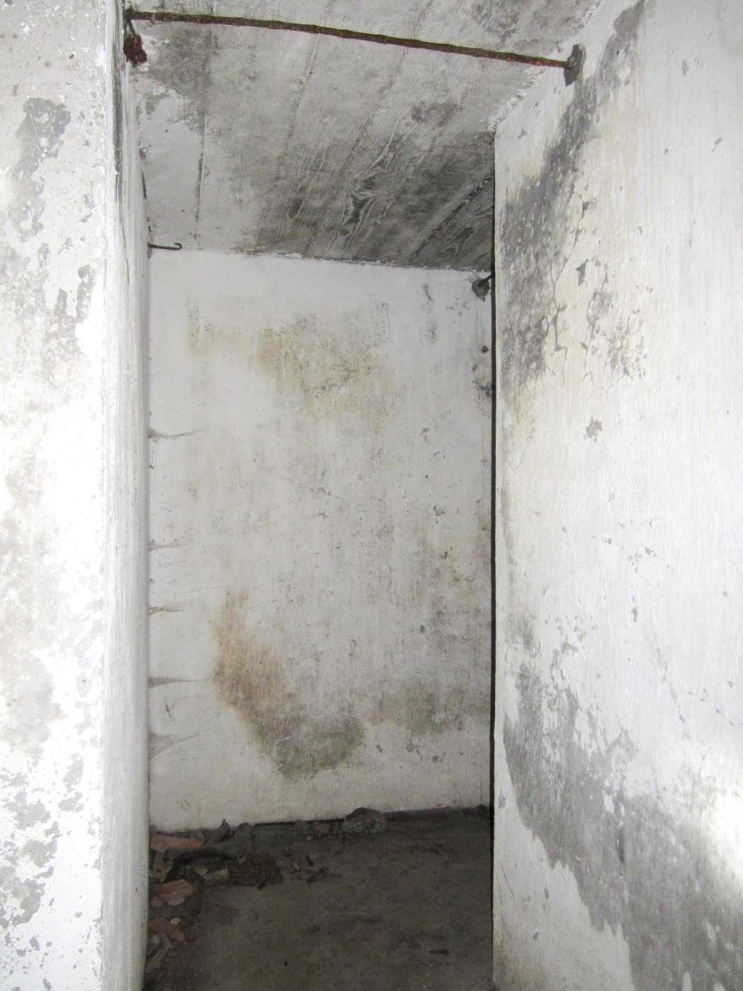 Ligne Maginot - HAUTE DIGUE 9 - (Blockhaus pour arme infanterie) - Accès en chicane à la chambre de tir - G.Fuchs
