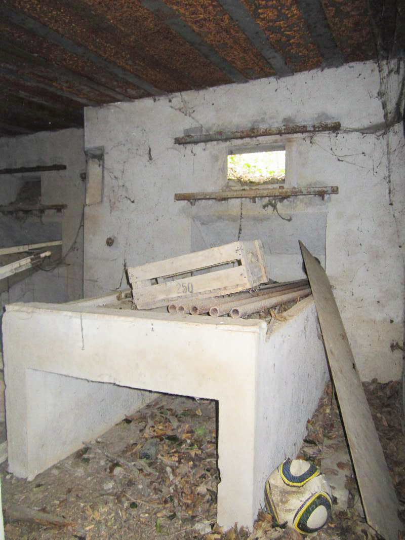Ligne Maginot - I12 - (Blockhaus pour arme infanterie) - Table de tir droite - Gregory Fuchs