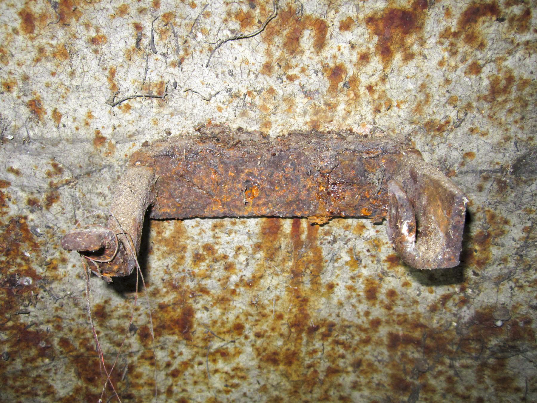 Ligne Maginot - OBSERVATOIRE EST DES CERISIERS - (Observatoire d'artillerie) - Support pour lunette ou jumelles - Gregory Fuchs