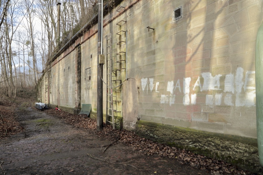 Ligne Maginot - OUVRAGE NEUF-EMPERT - (Ouvrage d'infanterie) - Façade de l'abri de l'ouvrage - Les Gardiens du Rhin