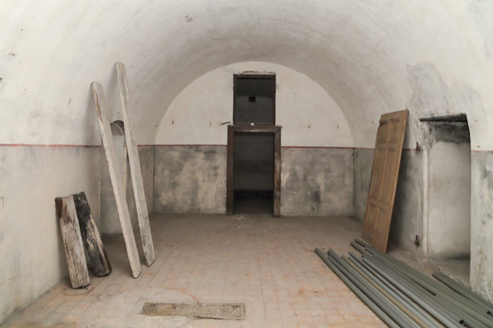 Ligne Maginot - OUVRAGE NEUF-EMPERT - (Ouvrage d'infanterie) - Une des salle de l'abri - Les Gardiens du Rhin