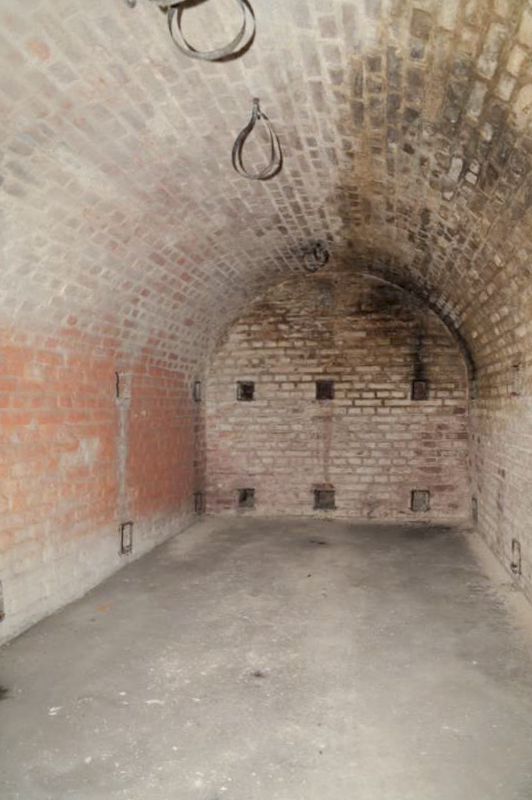 Ligne Maginot - OUVRAGE NEUF-EMPERT - (Ouvrage d'infanterie) - Alvéole des munitions de l'abri - Les Gardiens du Rhin