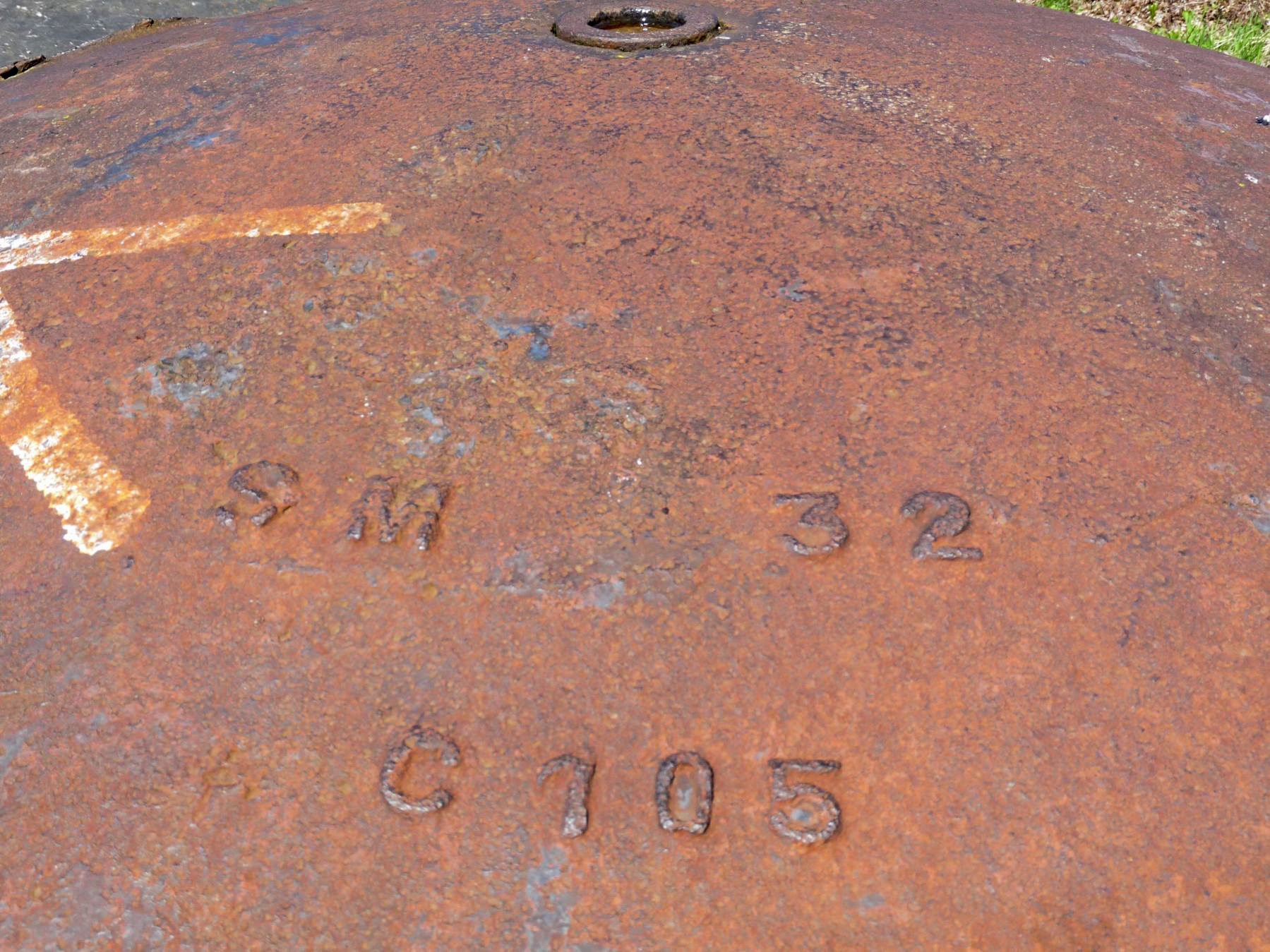 Ligne Maginot - EINSELING NORD - C72 - (Casemate d'infanterie) - Marquage de la cloche - Sylvie Laure LAMBERT
