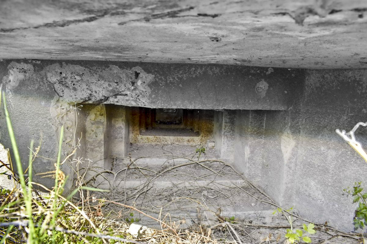 Ligne Maginot - SPORENINSEL - (Casemate d'infanterie - Double) - Chambre de tir sud
Créneau JM - D. Froehly