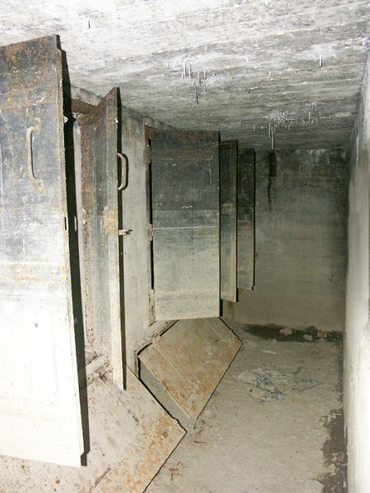 Ligne Maginot - SPORENINSEL - (Casemate d'infanterie - Double) - Niches à mines et grenades - LAMBERT Pascal
