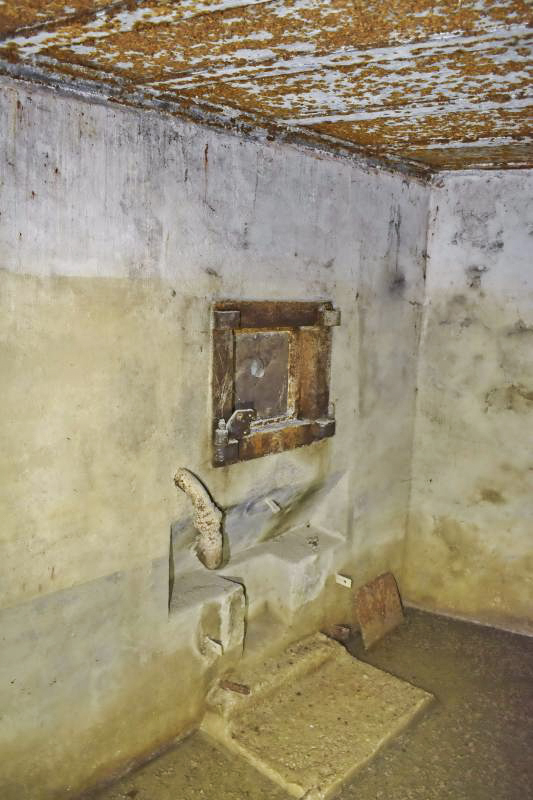 Ligne Maginot - SPORENINSEL - (Casemate d'infanterie - Double) - Chambre de tir nord
Créneau JM - D. Froehly