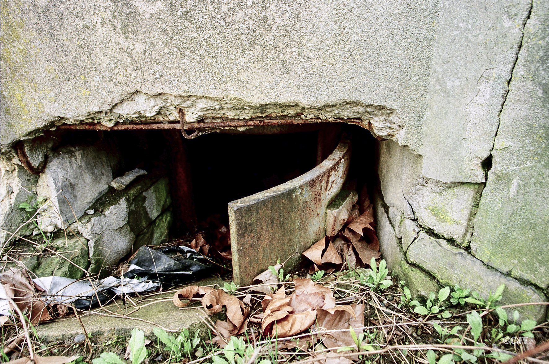 Ligne Maginot - STAND DE TIR DESAIX - (Observatoire d'infanterie) - L'entrée - Caspar Vermeulen