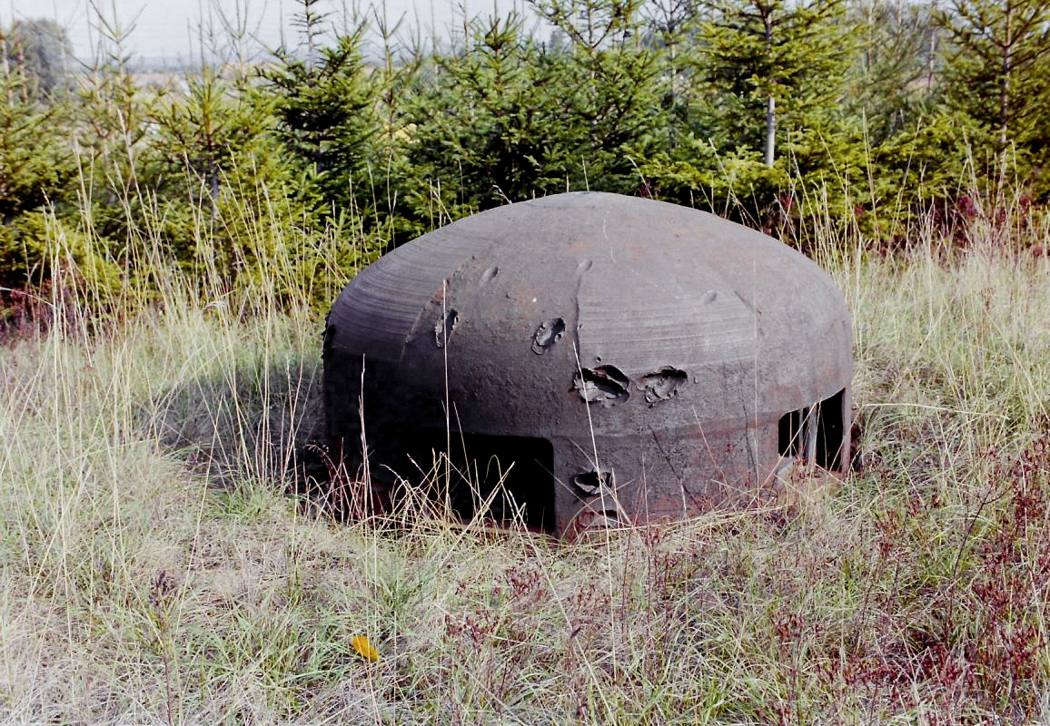 Ligne Maginot - 25/3 - NEUERGRABEN - (Casemate d'infanterie - double) - Photographies des années 1990 - Alain Pérouffe