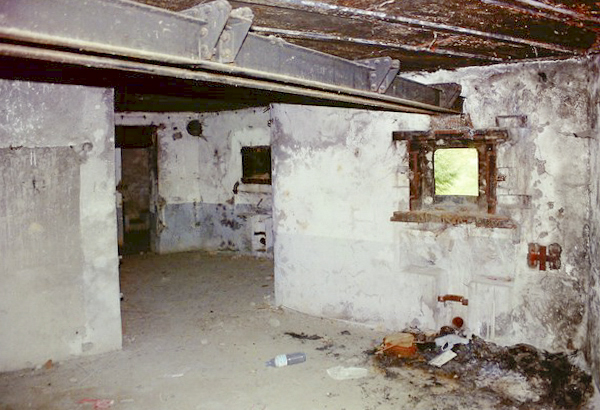 Ligne Maginot - 25/3 - NEUERGRABEN - (Casemate d'infanterie - double) - Photographies des années 1990 - Alain Pérouffe