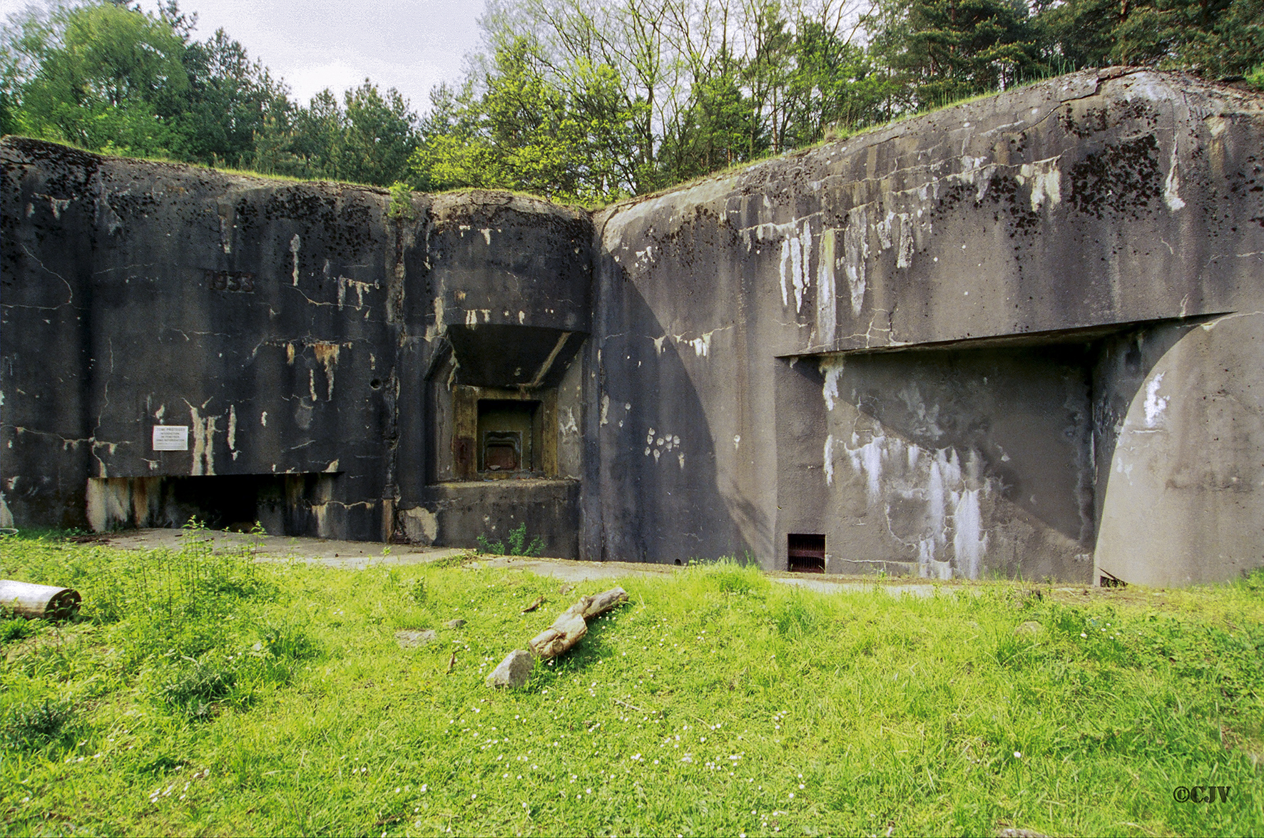 Ligne Maginot - HOCHWALD - (Ouvrage d'artillerie) - Bloc 1 - Lia VERMEULEN
