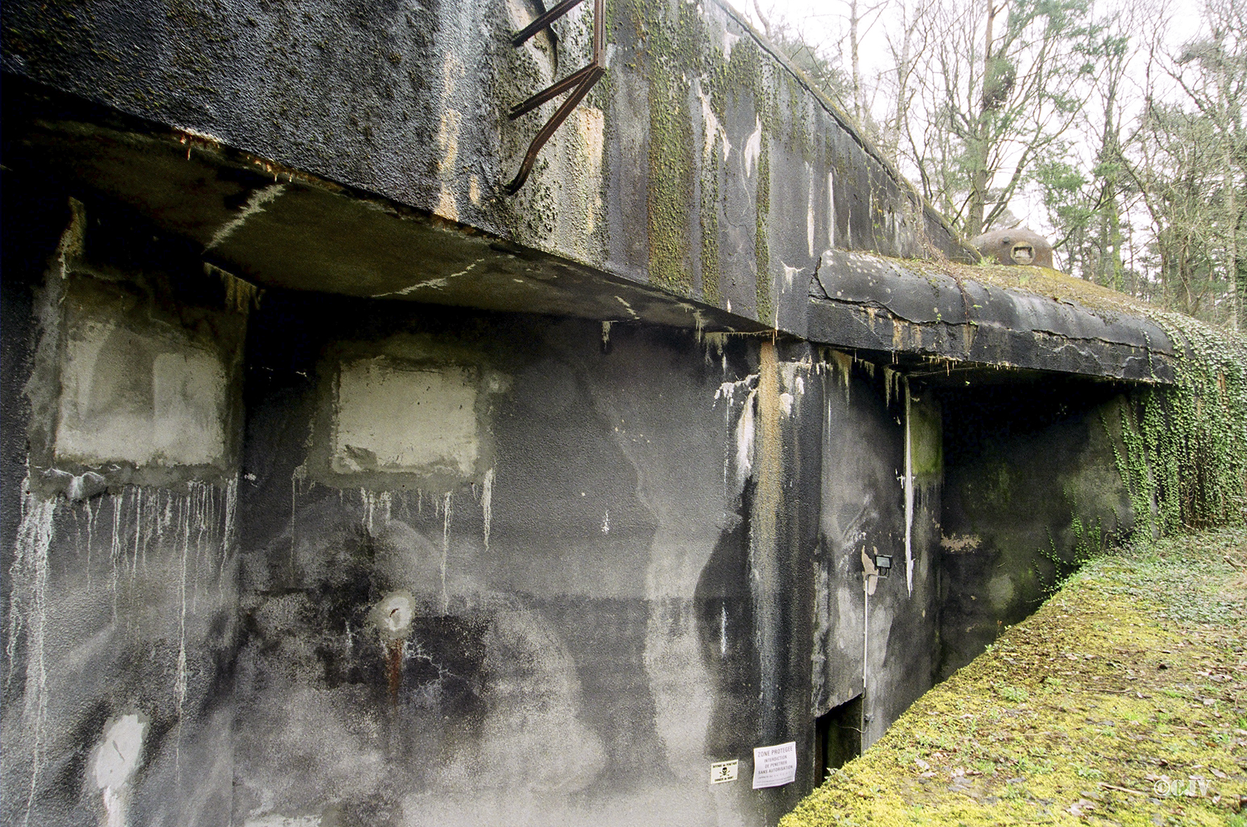 Ligne Maginot - HOCHWALD - (Ouvrage d'artillerie) - Bloc 7 
Entrée des hommes Est - Caspar Vermeulen