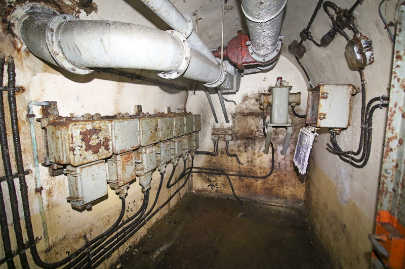 Ligne Maginot - HOCHWALD - (Ouvrage d'artillerie) - Bloc 16
Tableau électrique du bloc - GRUBER Franck