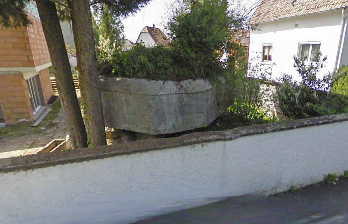 Ligne Maginot - RHINAU NORD - (Blockhaus pour arme infanterie) -  - Google StreetView