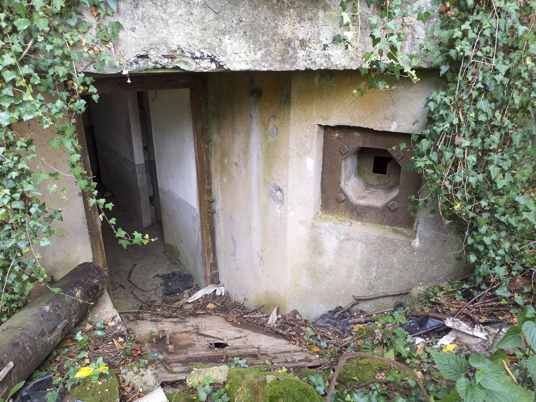 Ligne Maginot - REIMERSWILLER - (PC) - L'entrée droite avant sa restauration - Gregory Fuchs