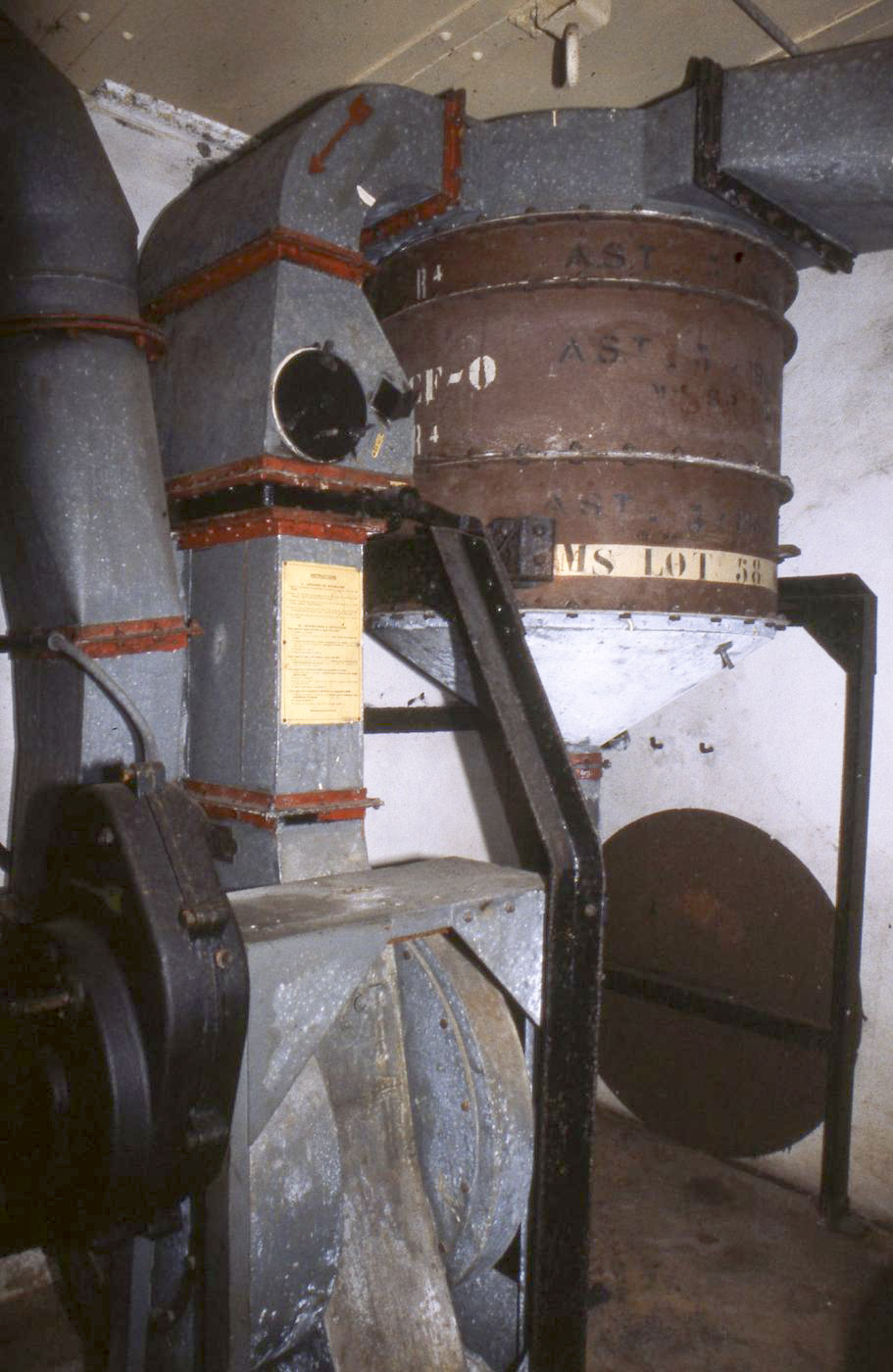 Ligne Maginot - PETERSBERG OUEST - C39 - (Casemate d'infanterie - Simple) - La ventilation et le filtrage - Dominique KEMMEL