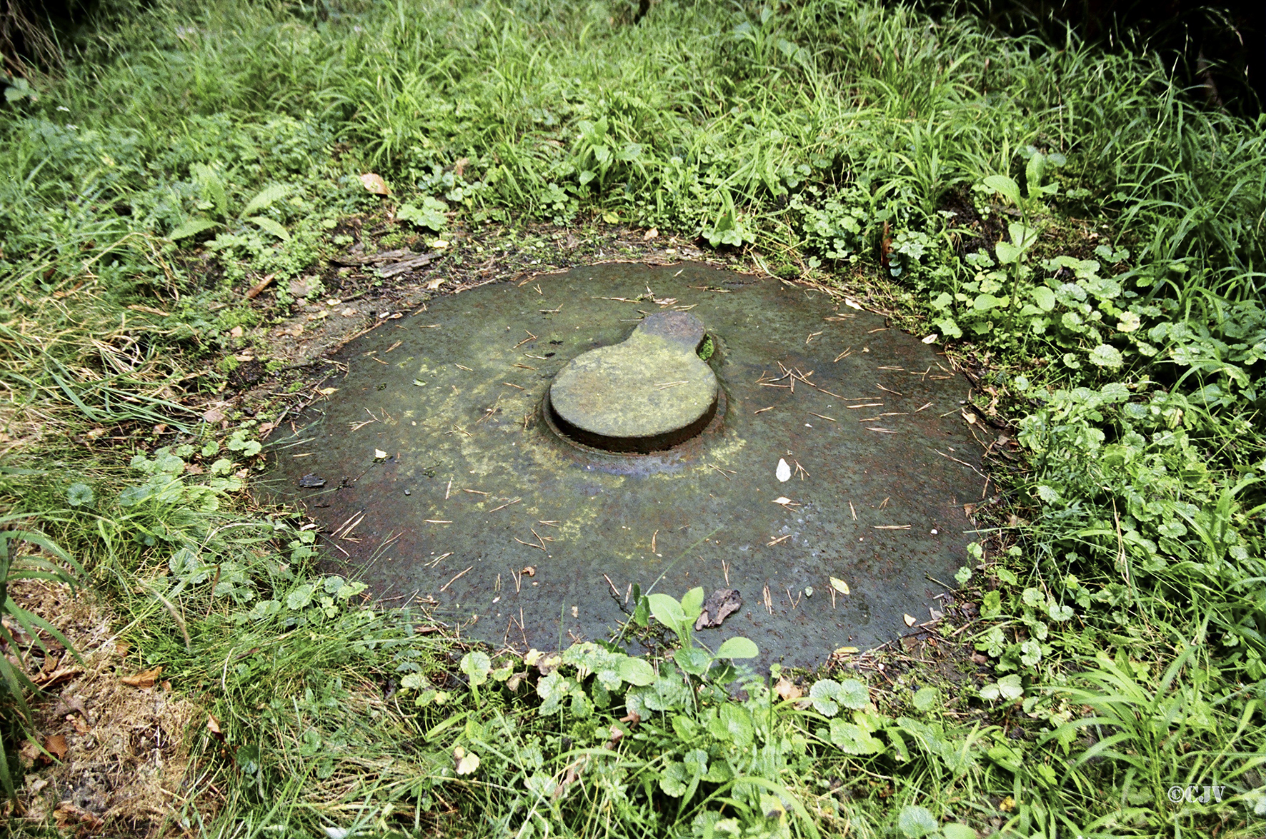 Ligne Maginot - HOCHWALD Haut Avant - Bloc 20 - O7 ( Observatoire d'artillerie ) - La cloche VP - Lia VERMEULEN