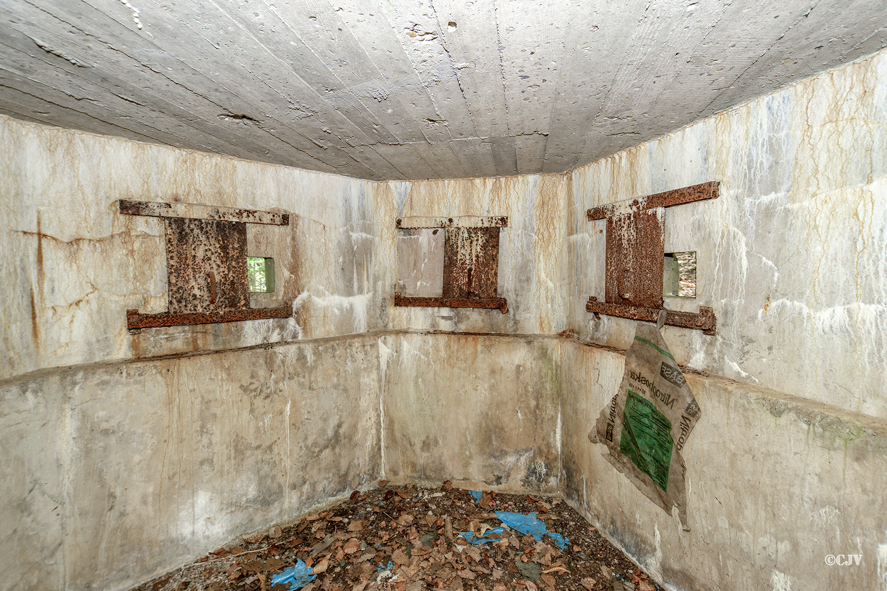 Ligne Maginot - GROS CHENE Ouest ( Blockhaus pour arme infanterie ) -  - Lia VERMEULEN