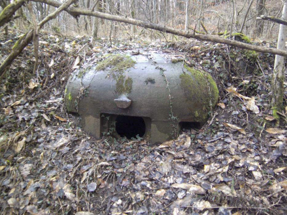 Ligne Maginot - HOCHWALD C9 ( Casemate d'infanterie ) - La cloche JM - GLÜCKSJÄGER GJ13