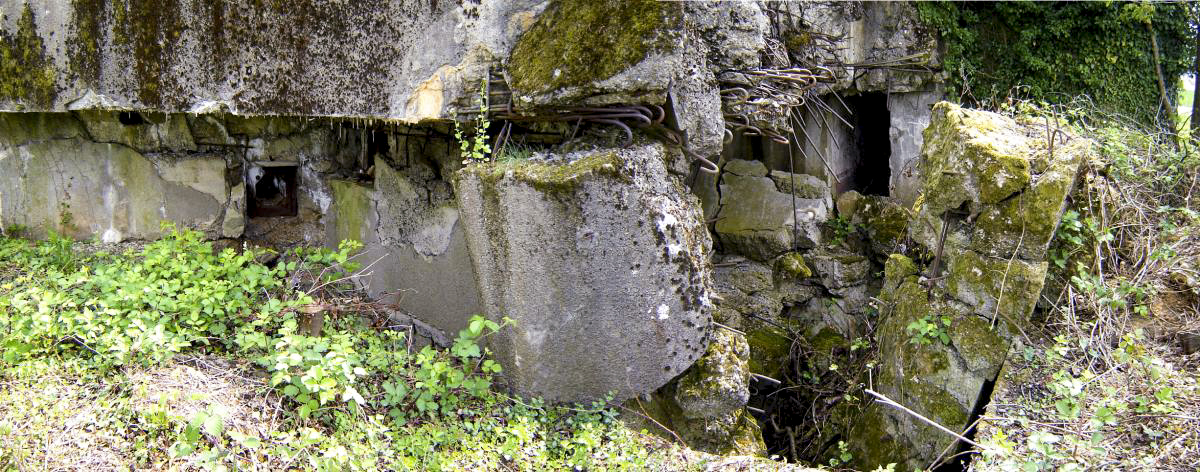 Ligne Maginot - INGOLSHEIM Est ( Casemate d'infanterie ) -  - JMBrams
