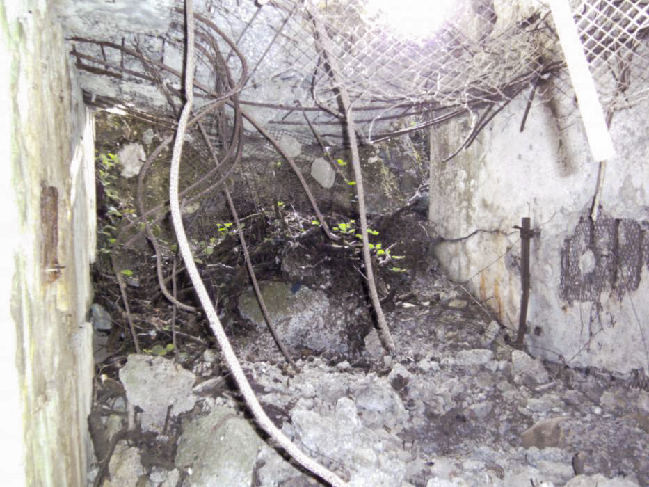 Ligne Maginot - INGOLSHEIM Est ( Casemate d'infanterie ) - L'intérieur de la casemate - GLÜCKSJÄGER GJ13