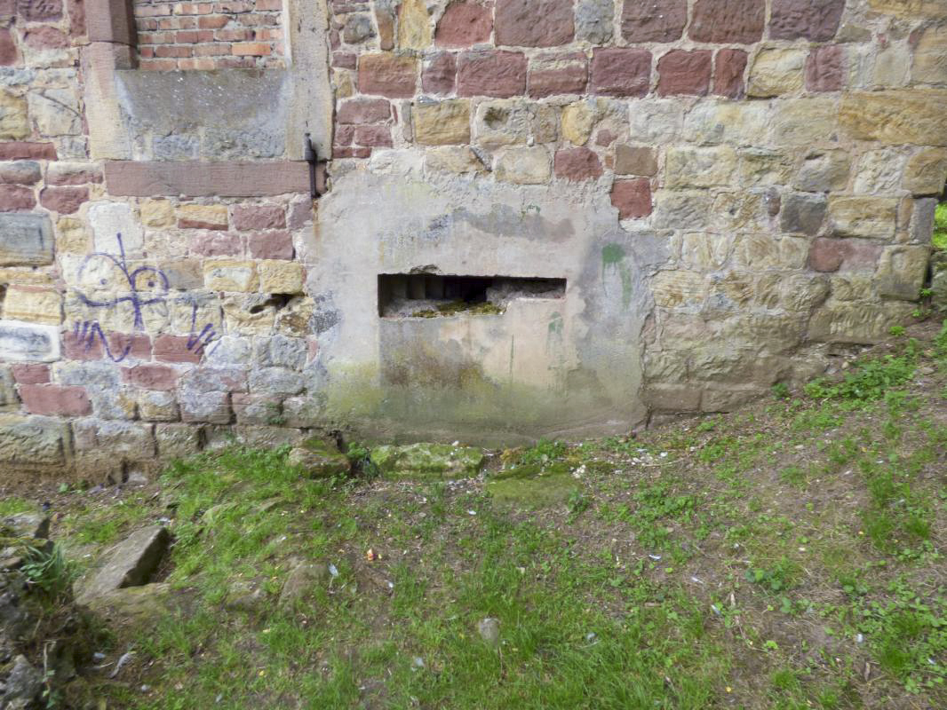 Ligne Maginot - WISSEMBOURG NORD EST - (Poste GRM - Maison Forte) - Le troisième créneau en façade - LATIMIER Seb