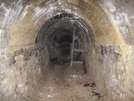 Ligne Maginot - AMODON - (Abri) - Galerie transversale
Chambre de troupe pour 40 hommes
