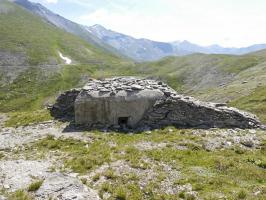 Ligne Maginot - FREJUS - (Ouvrage d'infanterie) - Bloc 3
Derrière le col de Fréjus
