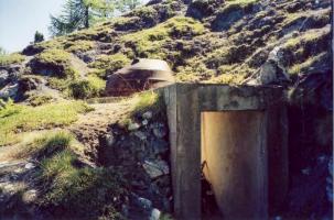 Ligne Maginot - CHAPELLE SAINT SIMON (TD N° 605) - (Cuve pour arme d'infanterie) - Tourelle démontable STG mle 35-37 pour une mitrailleuse Hotchkiss mle 1914