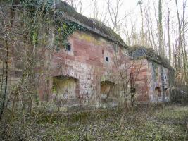 Ligne Maginot - UHRICH - HOCHE (1° BON 237° RI) - (PC de Sous-Quartier) - Le blockhaus de gauche abritant le corps de garde de l'entrée
