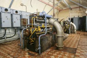 Ligne Maginot - PAS DU ROC - (Ouvrage d'artillerie) - L'usine électrique
Groupe électrogène à moteur Altshom de 54 CV