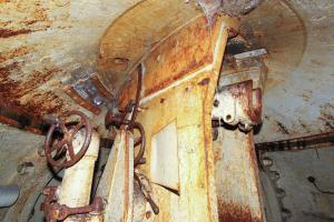 Ligne Maginot - FORT DE MUTZIG - (Ouvrage d'artillerie) - Batterie 6
Tourelle de 10
