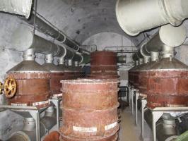 Ligne Maginot - SAPEY - (Ouvrage d'artillerie) - Salle de neutralisation
Prévue pour permettre de filtrer l'air extérieur en cas d'attaque par gaz.