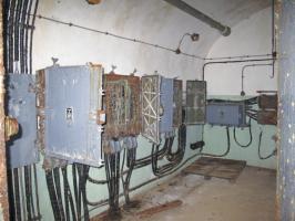 Ligne Maginot - SAPEY - (Ouvrage d'artillerie) - Central téléphonique
Répartiteurs principaux de l'ouvrage et boitiers de protection des centraux