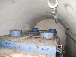 Ligne Maginot - SAPEY - (Ouvrage d'artillerie) - Cuves de stockage de l'eau
Aérateurs en partie supérieure