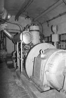 Ligne Maginot - ROQUEBRUNE - CORNILLAT - (Ouvrage d'artillerie) - L'usine électrique
Moteur diesel Alsthom de 89 CV et alternateur Alsthom
