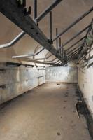 Ligne Maginot - WELSCHHOF - (Ouvrage d'infanterie) - Chambrée
On remarquera les supports de hamac en lieu et place des literies habituelles.