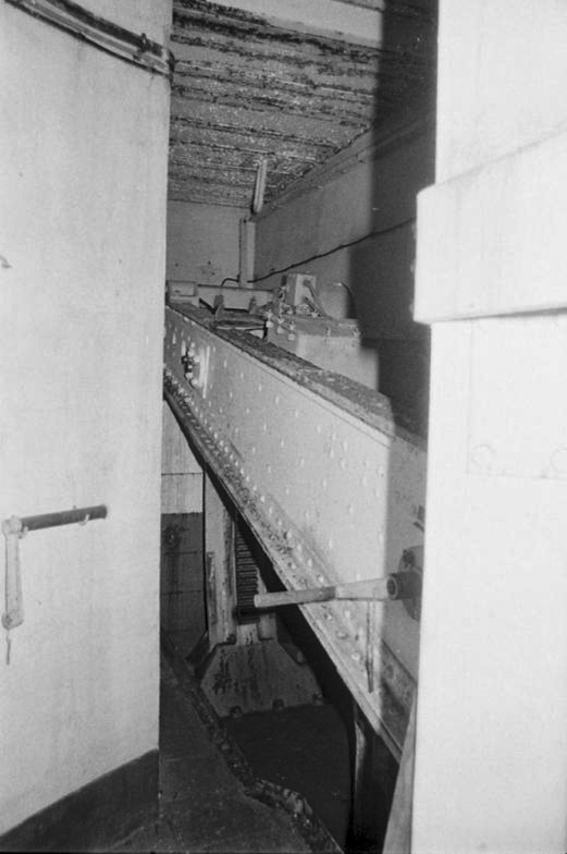Ligne Maginot - MONTE GROSSO (MG) - E02 - (Ouvrage d'artillerie) - Bloc 5
Contrepoids de la tourelle de 75mm - Alain LOVINY