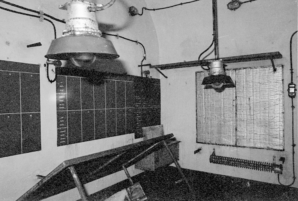 Ligne Maginot - MONTE GROSSO (MG) - E02 - (Ouvrage d'artillerie) - PC d'artillerie - Alain LOVINY