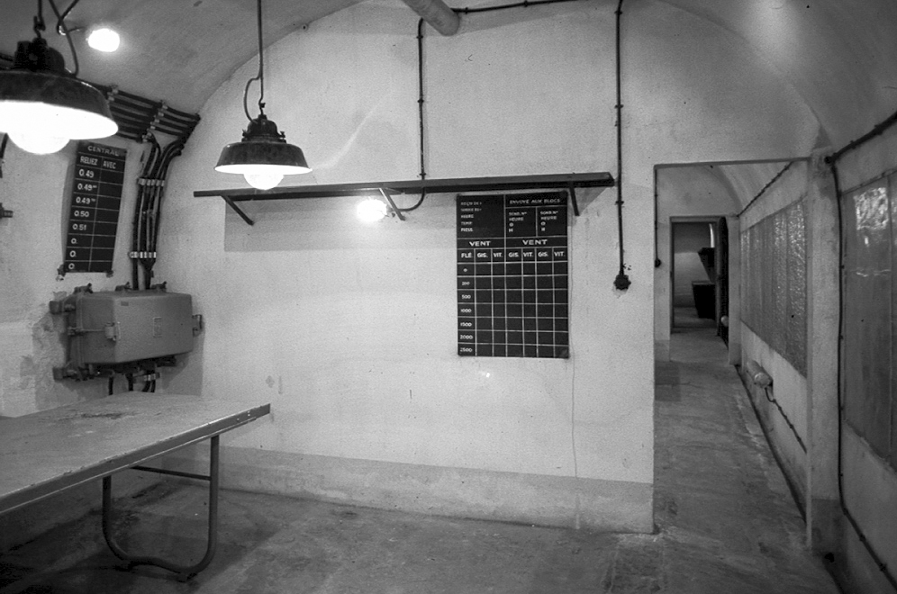 Ligne Maginot - AGAISEN (AN) - E03 - (Ouvrage d'artillerie) - Le PCA - PC TIR - LOVINY Alain