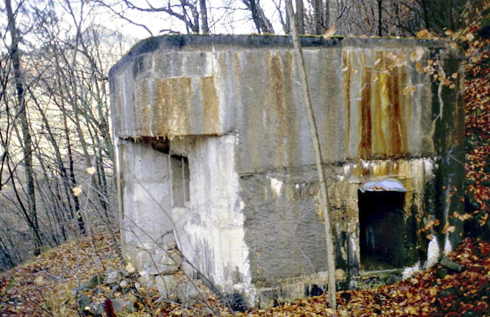 Ligne Maginot - O34 - BOLLENE EST - (Casemate d'infanterie - Simple) -  - LOVINY Alain
