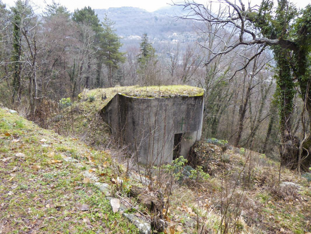 Ligne Maginot - O33 - BOLLENE Ouest - (Casemate d'infanterie) -  - ELLENA-CUNY