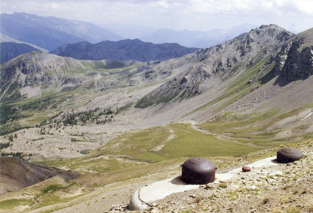 Ligne Maginot - RESTEFOND - (Ouvrage d'artillerie) - Le bloc 3 - Pascal LAMBERT